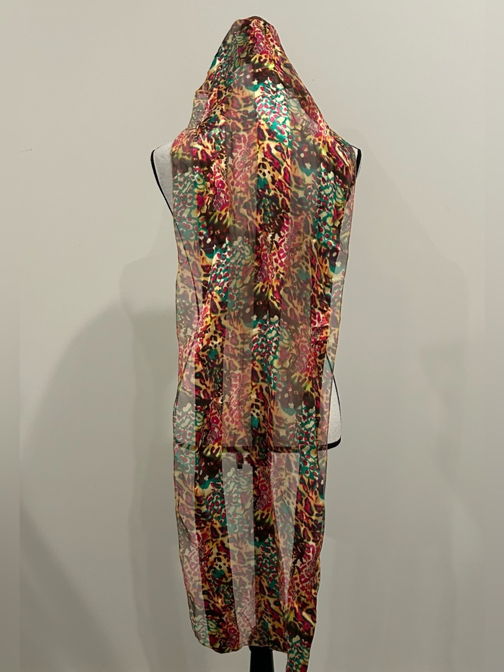 Multicolored & Patterned Scarf - Picture 4 of 5